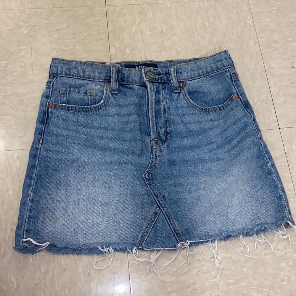 DENIM SKIRT!! Aeropostale distressed looking, very trendy! High rise.